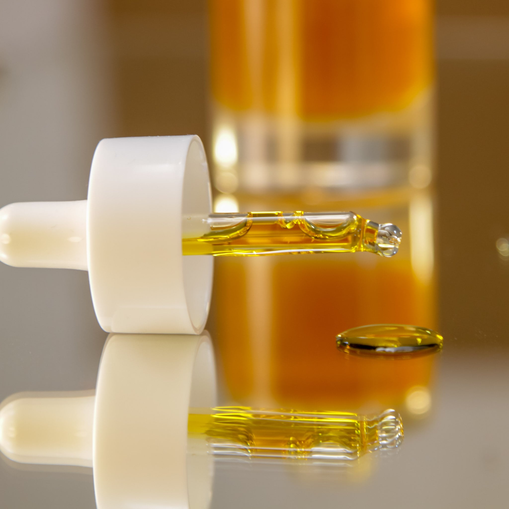 Nörre Nordic REVIVE Face Oil Serum with dropper applicator