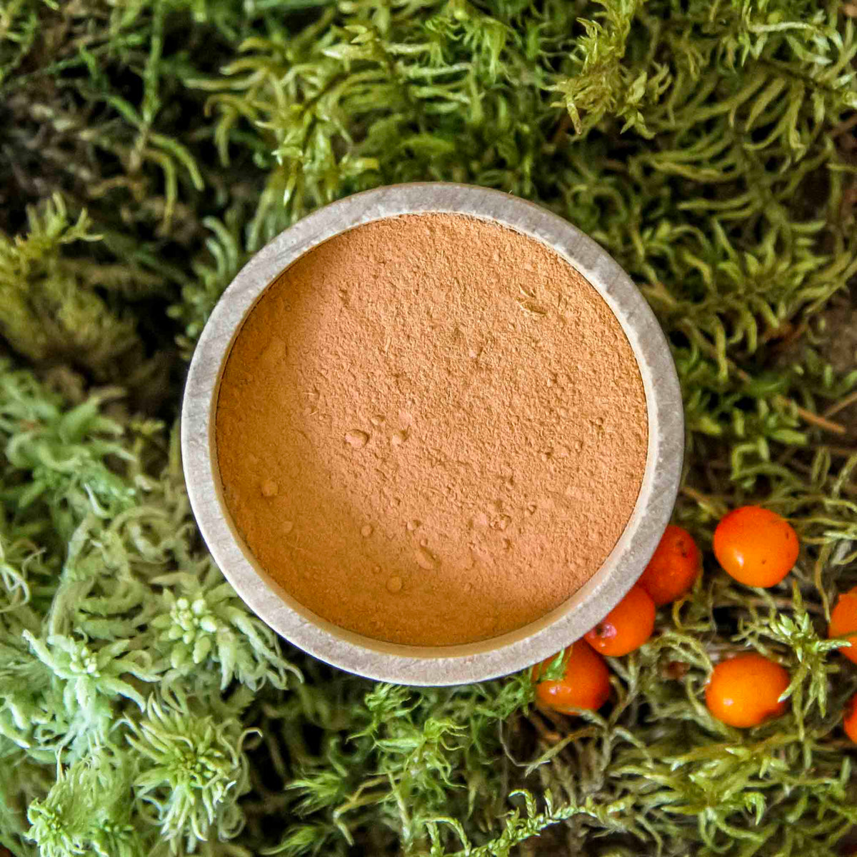 Nörre Nordic REVIVE Herbal Face Mask texture and ingredients